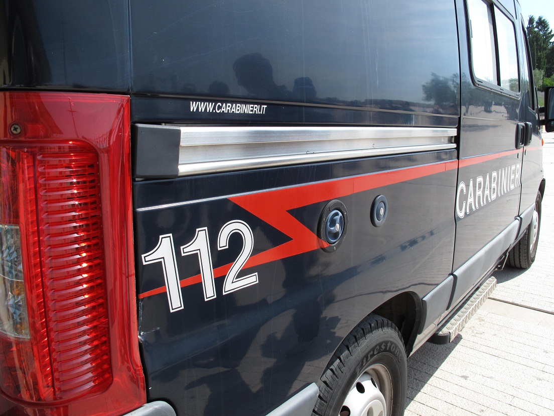 Arrestato galatinese sorpeso a rubare in un'auto. È stato già condannato per direttissima ad otto mesi di reclusione Arrestato galatinese sorpeso a rubare in un'auto. È stato già condannato per direttissima ad otto mesi di reclusione