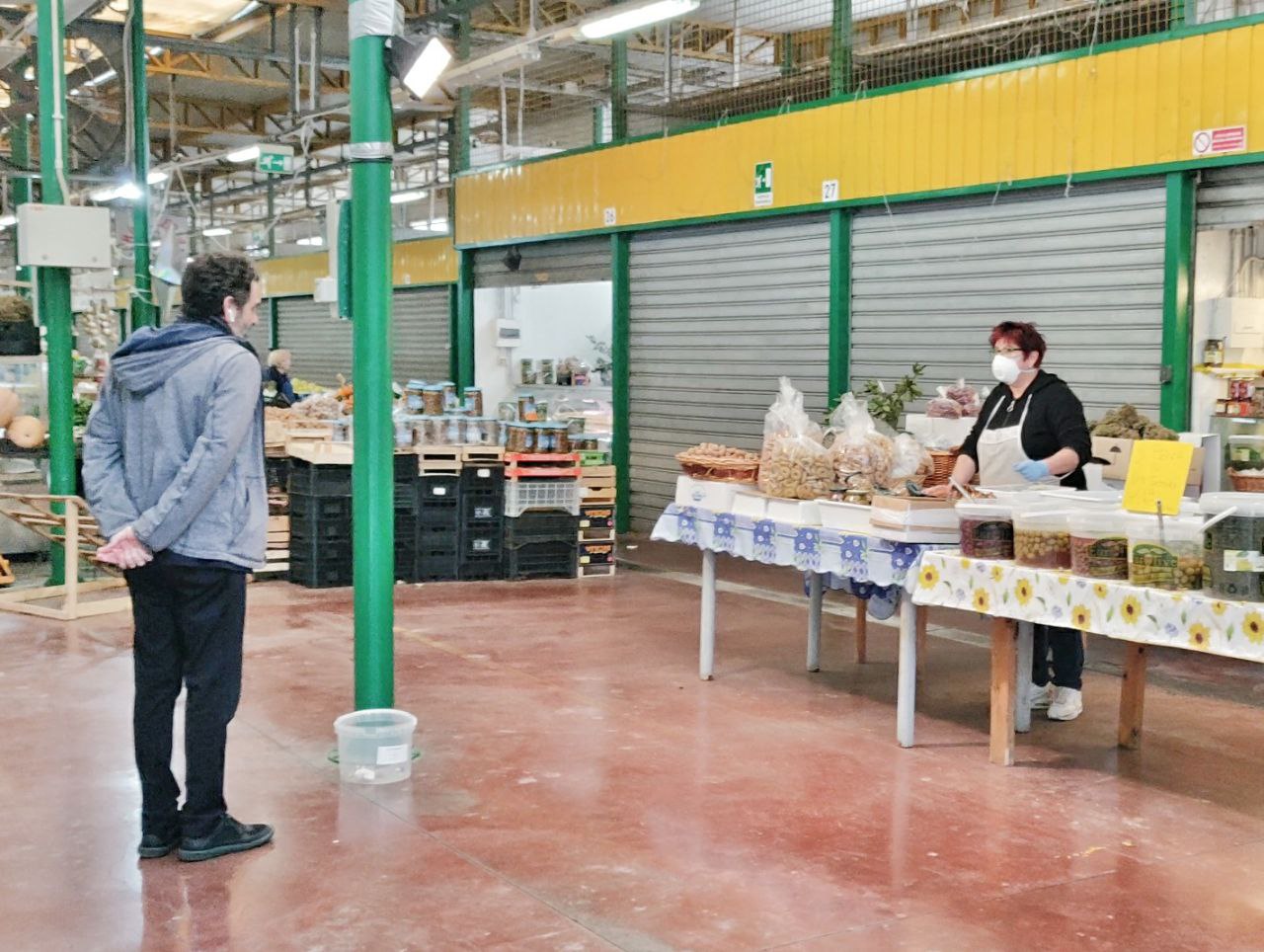 "Tutti uniti per sconfiggere l'epidemia"