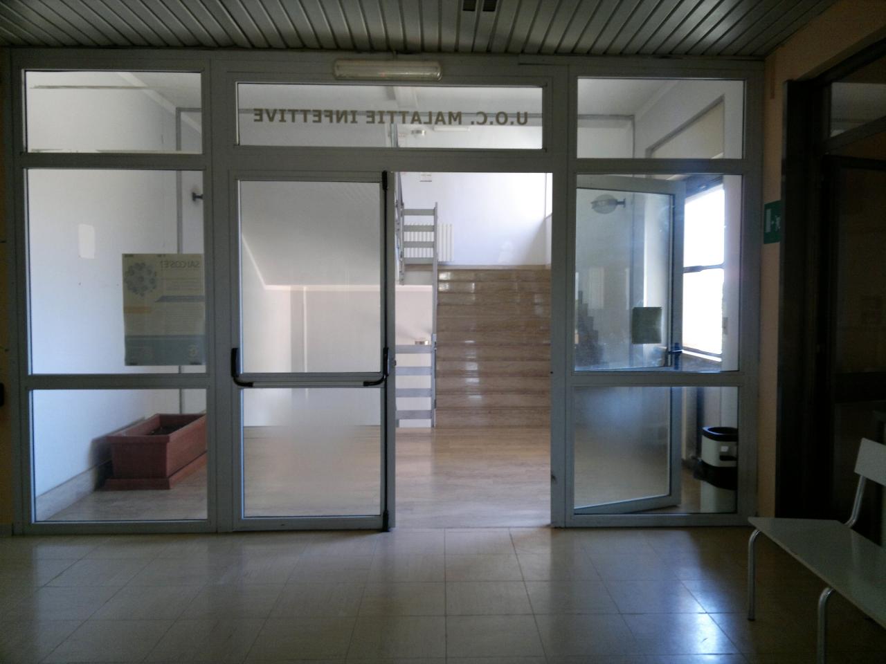 Covid-19. Sono diventati tre gli infermieri positivi nel Reparto di Malattie Infettive di Galatina. Altalenante il dato dei contagiati nel Salento