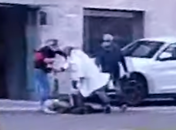Un video documenta l'aggressione di un medico ad un suo anziano paziente avvenuta a Calimera