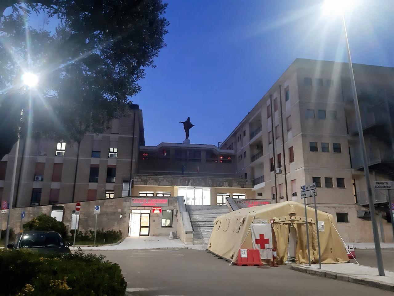 COVID-19. A Galatina calano i ricoverati in Malattie Infettive mentre salgono a 15 i nuovi contagiati salentini