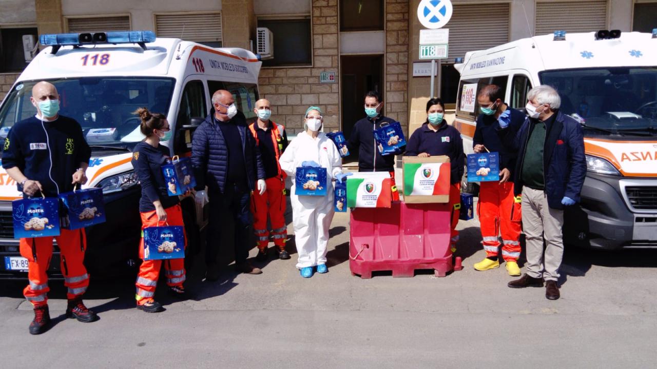 L'Associazione Nazionale Carabinieri di Galatina porta un sorriso in Ospedale