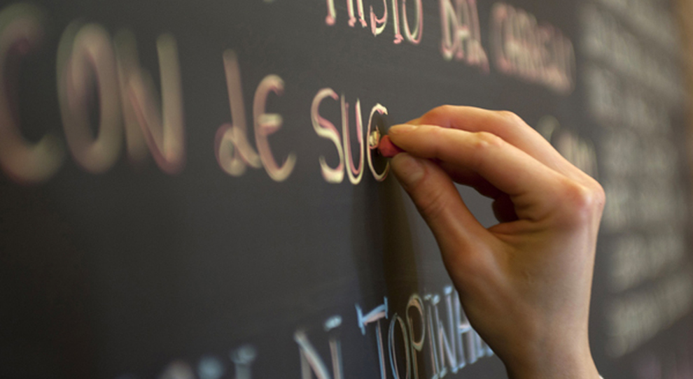 Scuola: presentate dai docenti quasi 111.000 domande di trasferimento Scuola: presentate dai docenti quasi 111.000 domande di trasferimento