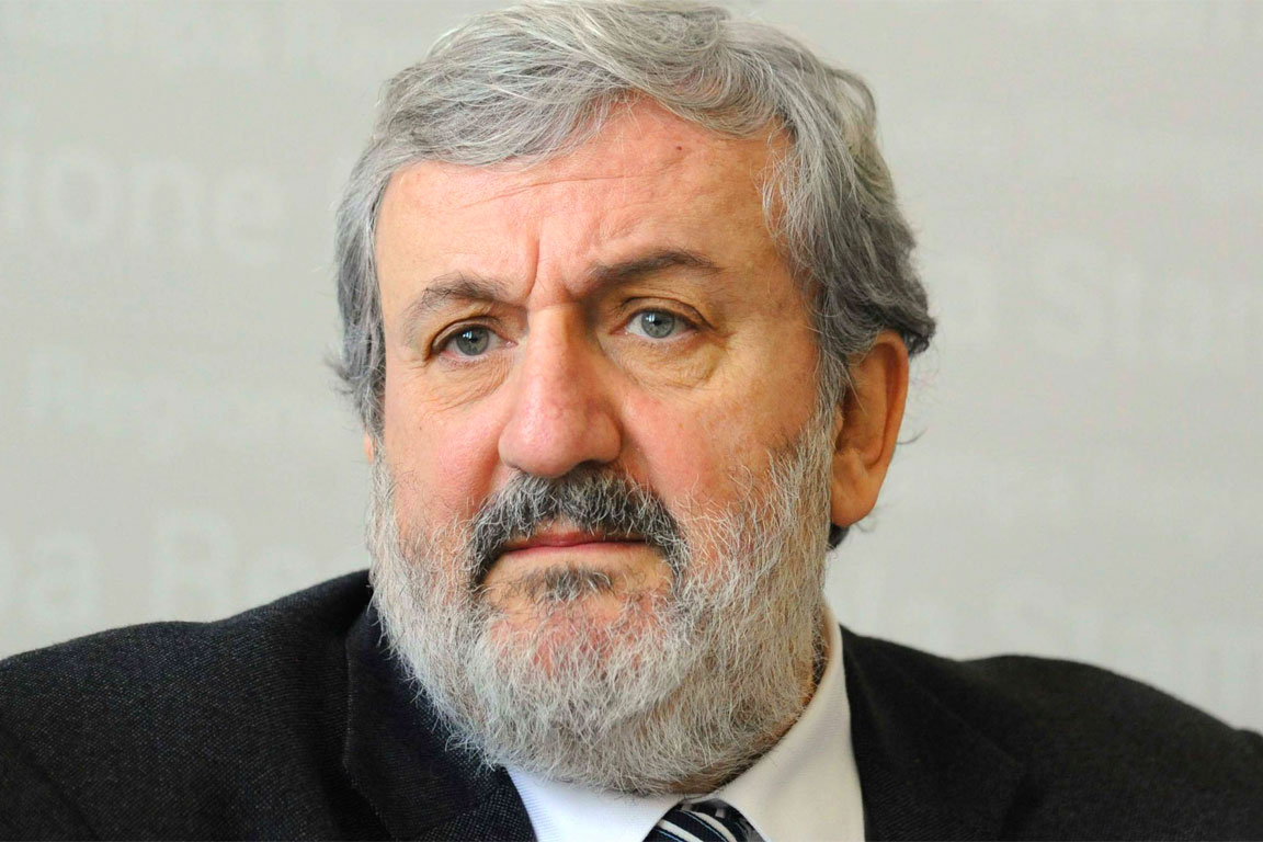 COVID-19. &quot;Tenere a freno l’epidemia parallelamente alla progressiva ripartenza&quot;. Emiliano emana un'Ordinanza 