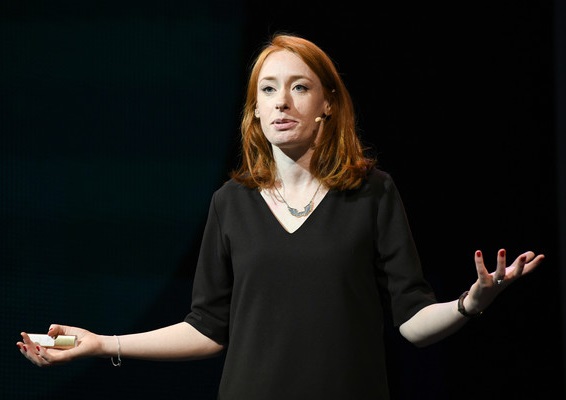  “Hello world” della matematica inglese Hannah Fry si aggiudica il Premio Asimov 2020