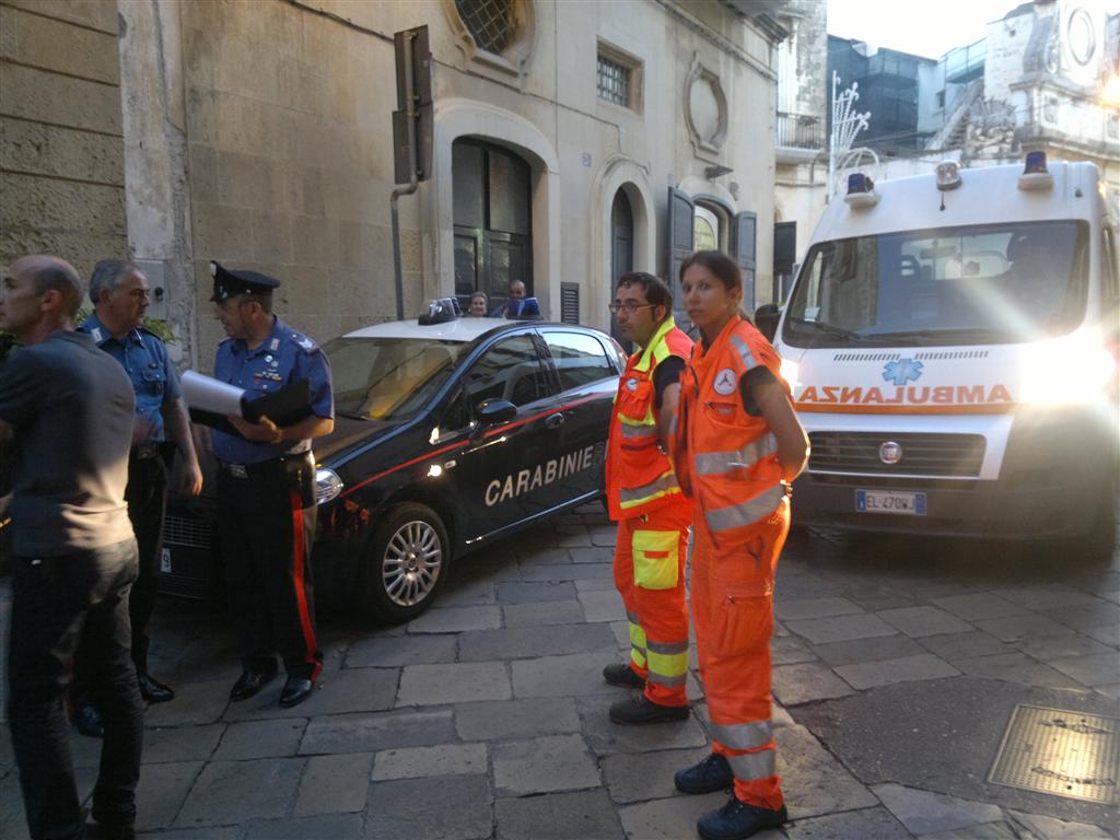 Senza casa, galatinese minaccia di suicidarsi davanti al figlio quattordicenne