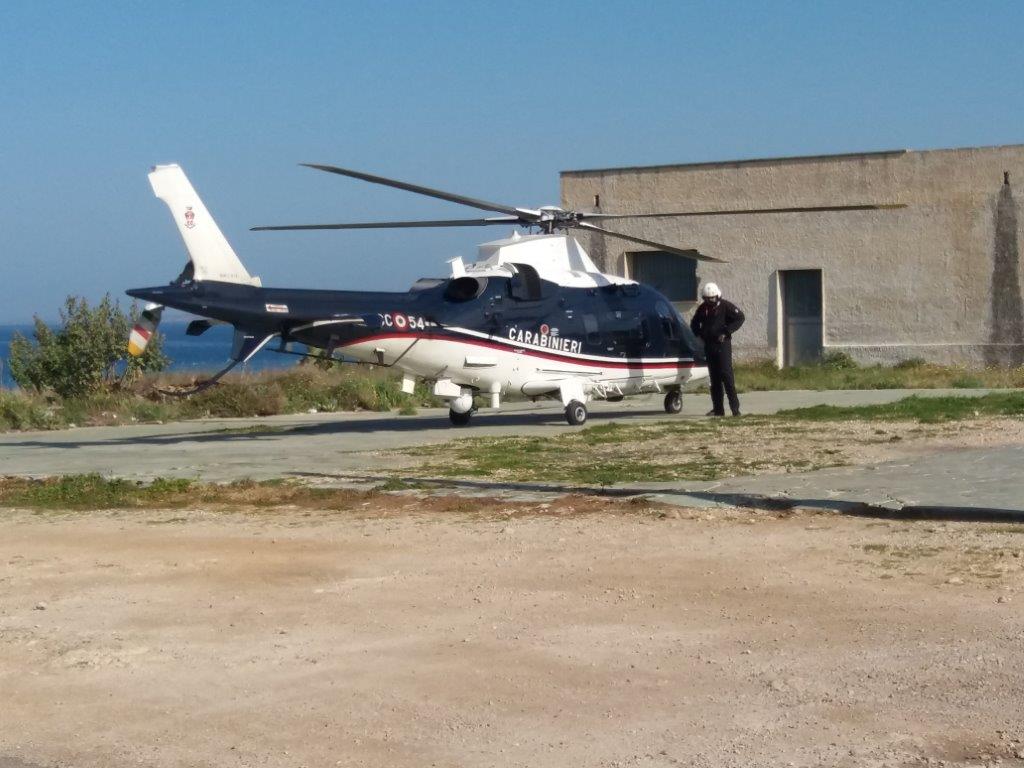 Operazione 'Le veneri', i Carabinieri della Compagnia di Gallipoli arrestano nove persone Operazione 'Le veneri', i Carabinieri della Compagnia di Gallipoli arrestano nove persone