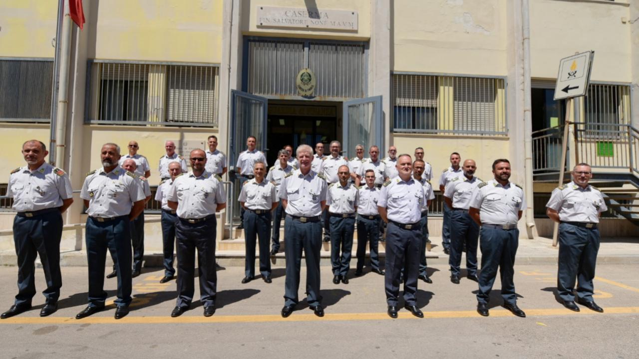 Il Comandante Regionale Puglia della Guardia di Finanza in visita alla Compagnia di Gallipoli