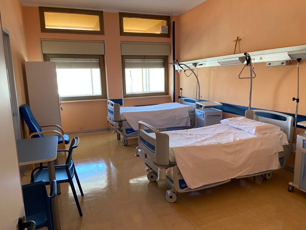 COVID-19. Ricoverato nel Reparto Malattie Infettive di Galatina un sessantacinquenne positivo al tampone COVID-19. Ricoverato nel Reparto Malattie Infettive di Galatina un sessantacinquenne positivo al tampone
