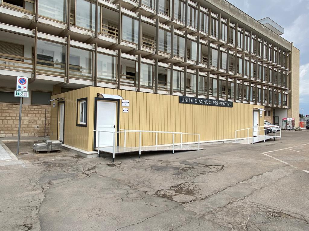 COVID-19. Due ricoverati a Galatina e cinque al Vito Fazzi