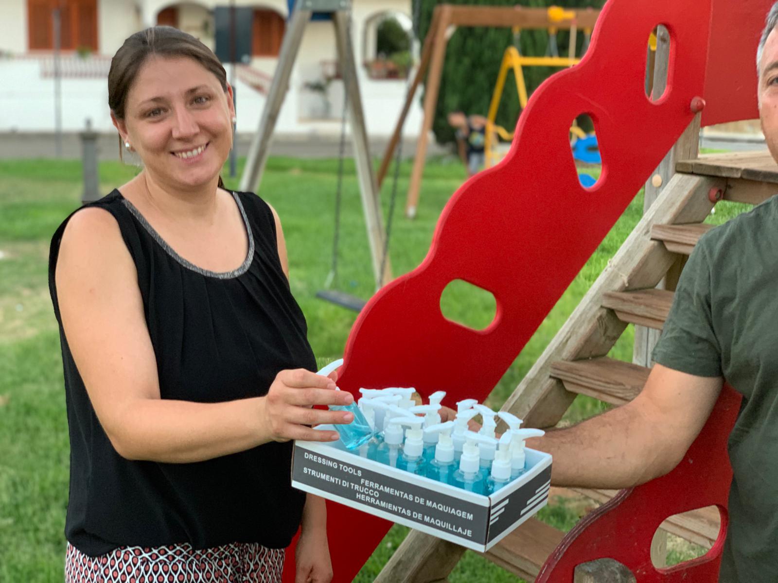 Grazie a TappiamoGalatina distribuzione a Noha di mascherine e gel disinfettante