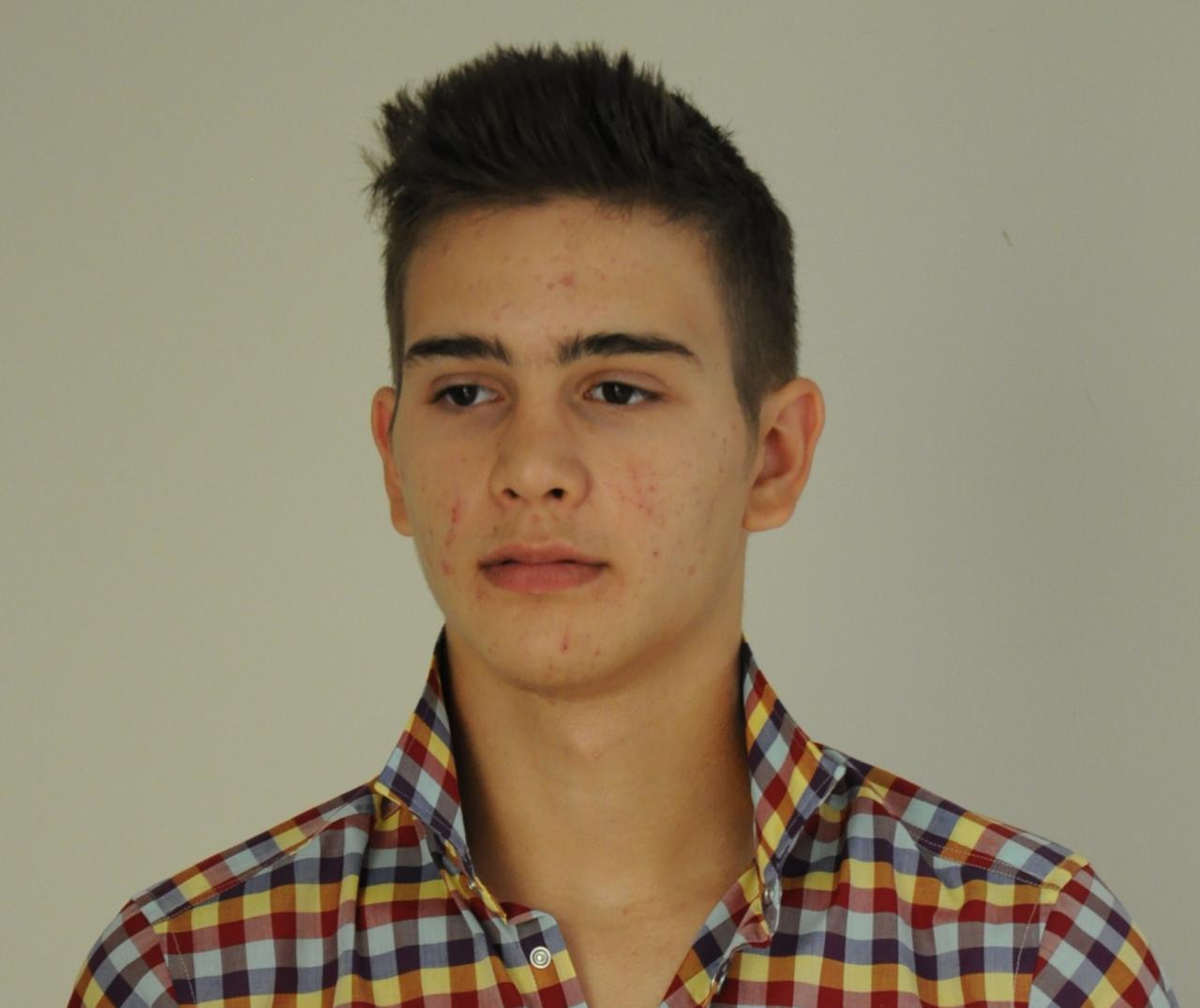 Gianluca Guglielmo vince una borsa di studio negli USA messa in palio dall'Ente Nazionale Assistenza al Volo e da Intercultura Gianluca Guglielmo vince una borsa di studio negli USA messa in palio dall'Ente Nazionale Assistenza al Volo e da Intercultura