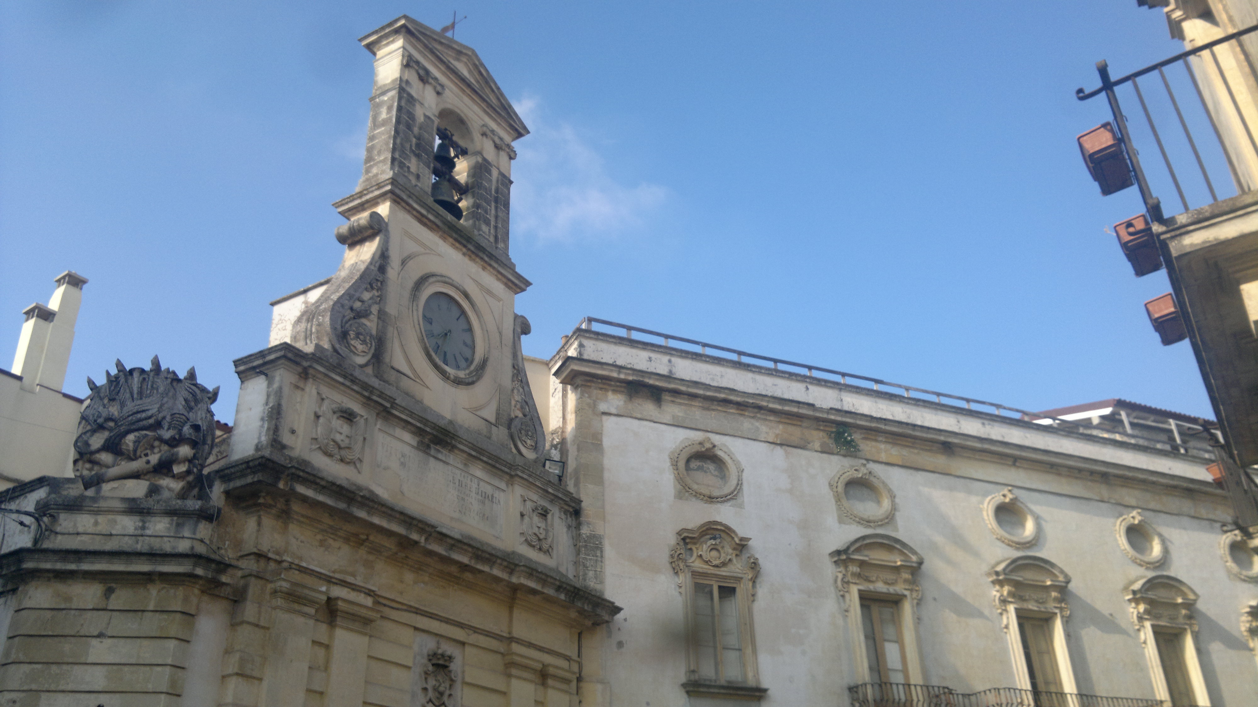 Sarà restaurata la Torre dell'Orologio di Galatina Sarà restaurata la Torre dell'Orologio di Galatina