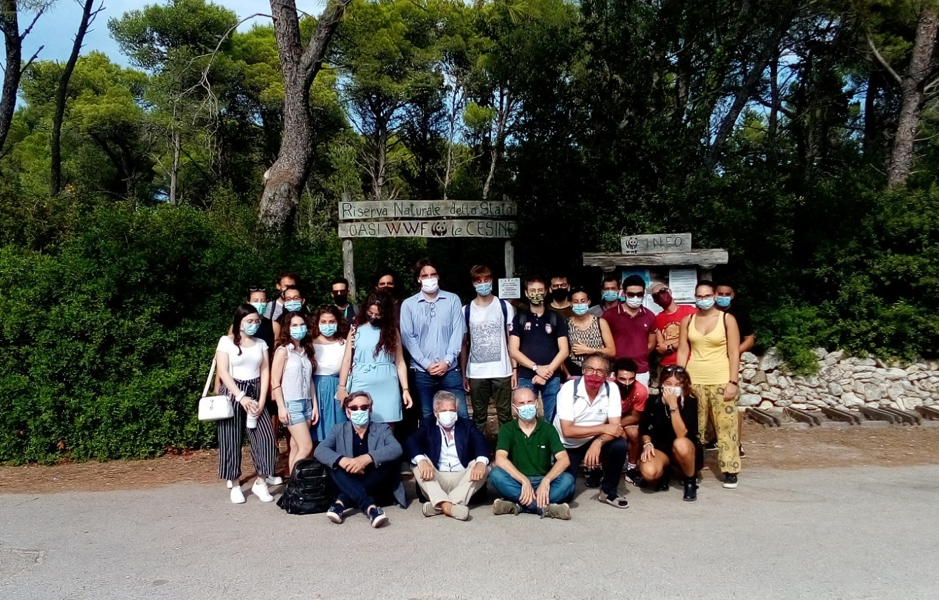 Nel Salento la biologia si studia in canoa