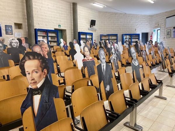 Al Liceo Vallone di Galatina i complimenti del Ministro dell'Istruzione per un'originale idea anticovid