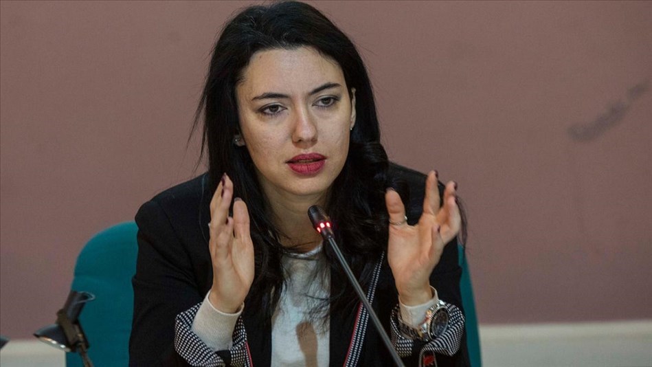 Caos scuola in Puglia, "verrà formalizzata da parte del Ministero dell’Istruzione una richiesta di ritiro o revisione dell’ordinanza regionale" Caos scuola in Puglia, "verrà formalizzata da parte del Ministero dell’Istruzione una richiesta di ritiro o revisione dell’ordinanza regionale"