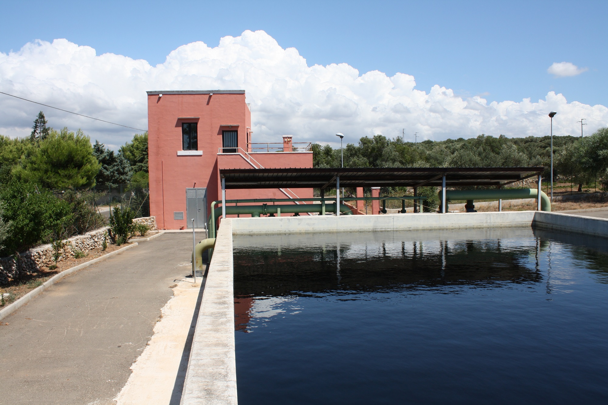Le acque affinate dell'impianto di depurazione di Gallipoli serviranno ad irrigare un'area boschiva