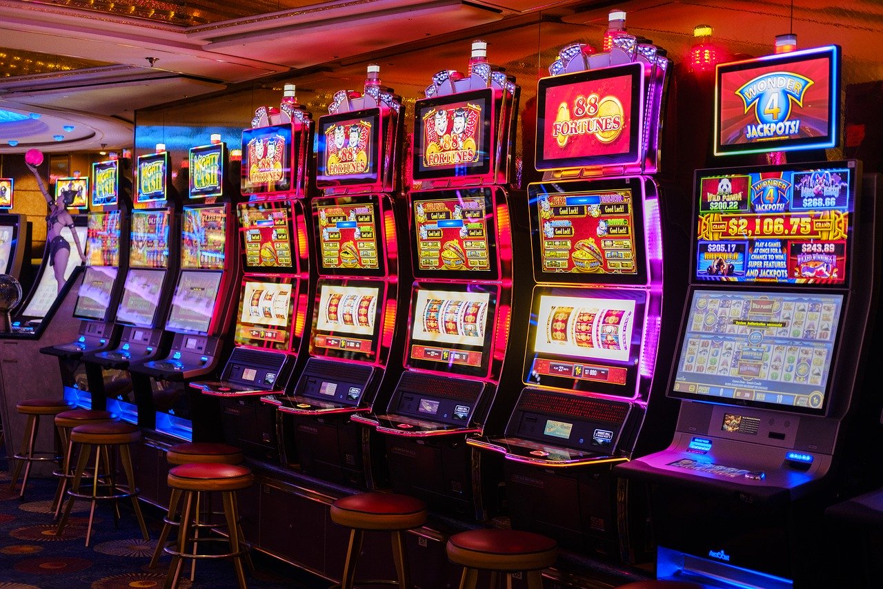 Dopo la chiusura dei punti gioco lo Stato perde 4 miliardi di euro Dopo la chiusura dei punti gioco lo Stato perde 4 miliardi di euro