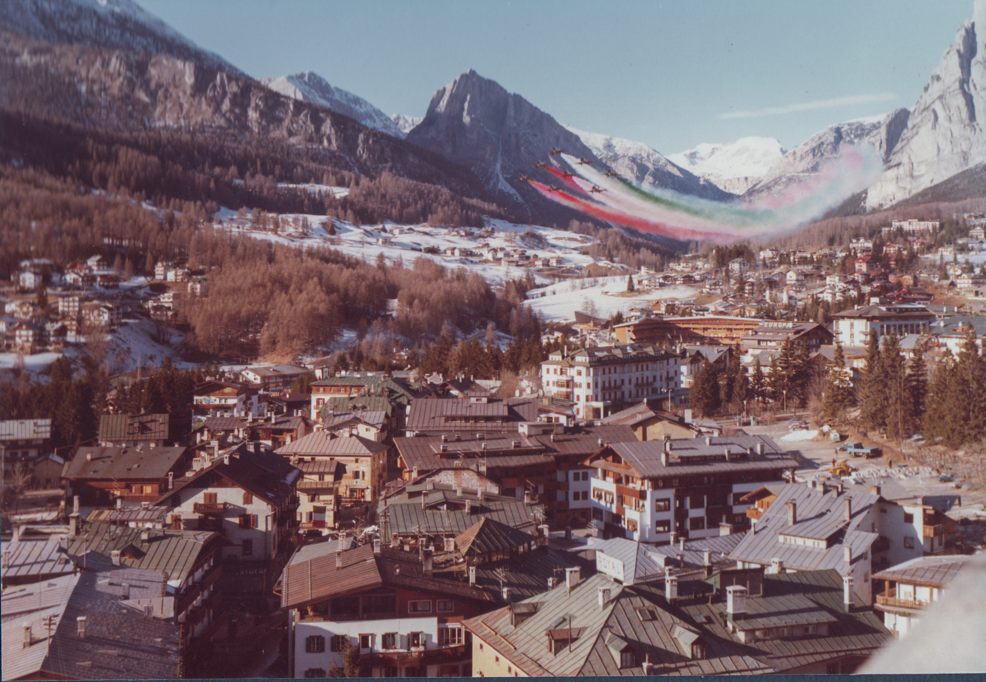 Le Frecce Tricolori a Cortina per i Campionati del Mondo di sci alpino 