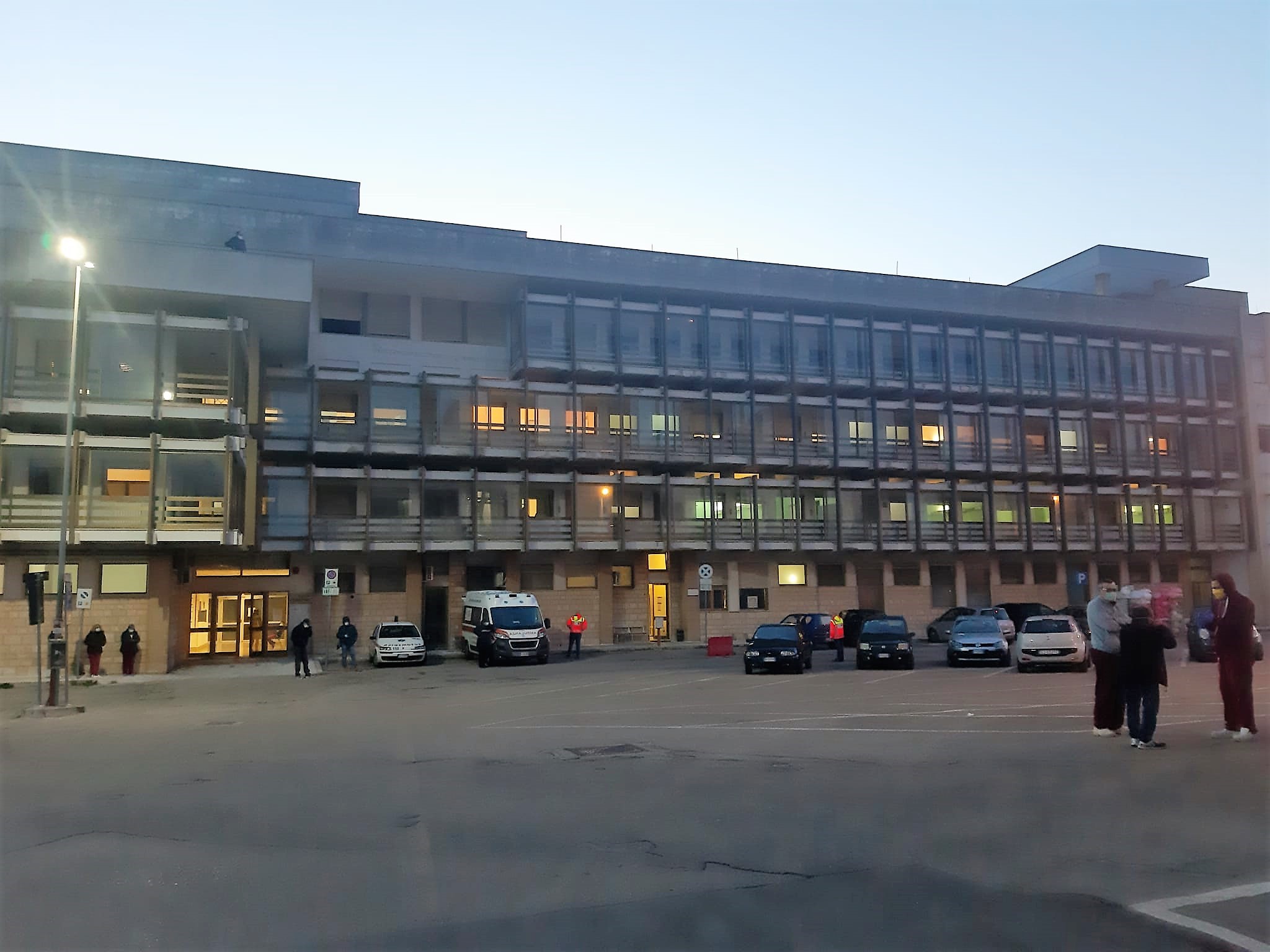 L'Ospedale di Galatina attende ancora l'attivazione dell'Unità di Terapia Subintensiva L'Ospedale di Galatina attende ancora l'attivazione dell'Unità di Terapia Subintensiva