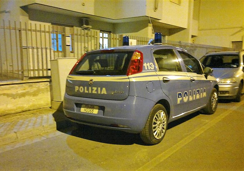 Sanzionati sei giovani galatinesi sorpresi in assembramento senza mascherina Sanzionati sei giovani galatinesi sorpresi in assembramento senza mascherina