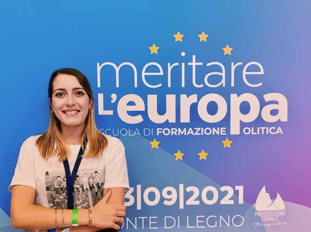 "La politica è una cosa bella" "La politica è una cosa bella"
