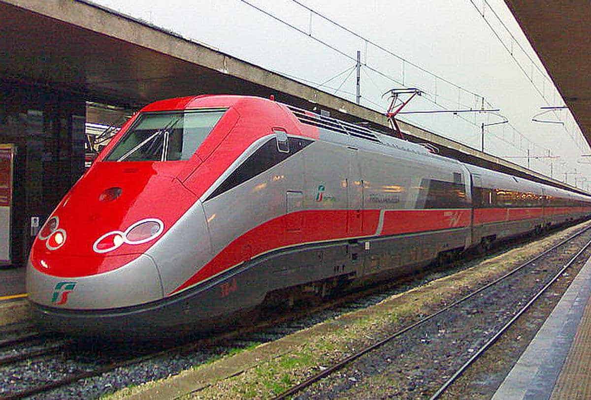 Alta Velocità fino a Lecce, il Consiglio Regionale approva all'unanimità la mozione Pagliaro Alta Velocità fino a Lecce, il Consiglio Regionale approva all'unanimità la mozione Pagliaro