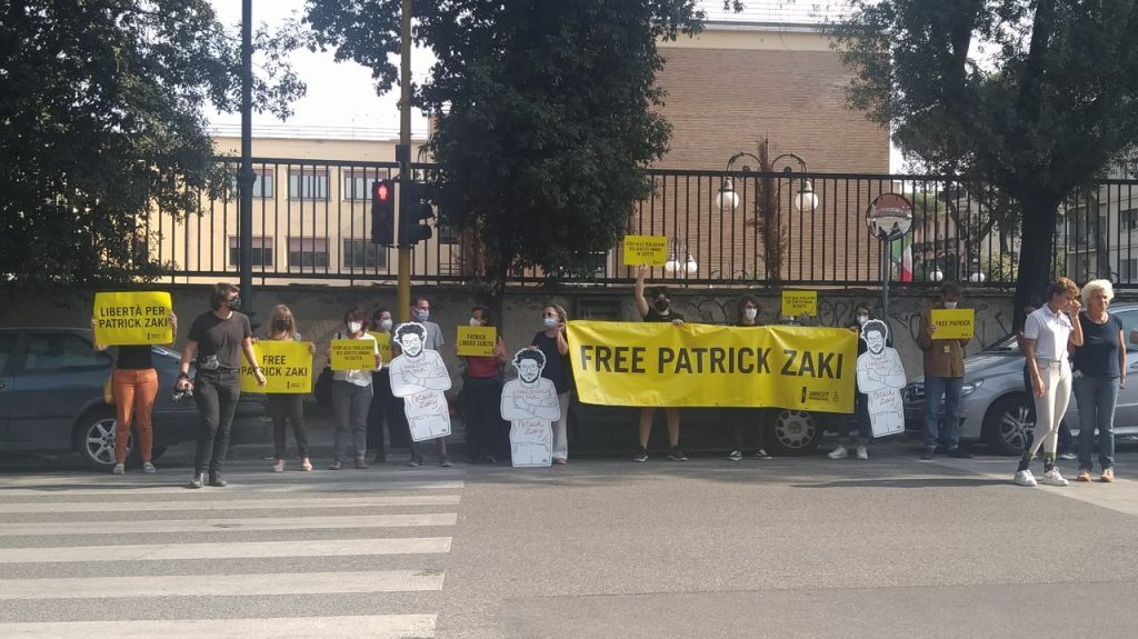 "Cittadinanza onoraria a Patrick Zaki? Nel Consiglio comunale di Galatina sono tutti sordi" "Cittadinanza onoraria a Patrick Zaki? Nel Consiglio comunale di Galatina sono tutti sordi"