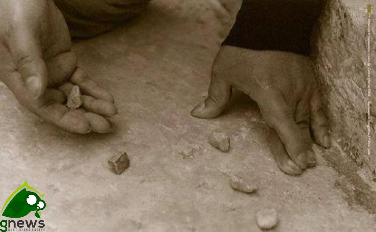 Nonni, nipoti e i giochi antichi Nonni, nipoti e i giochi antichi