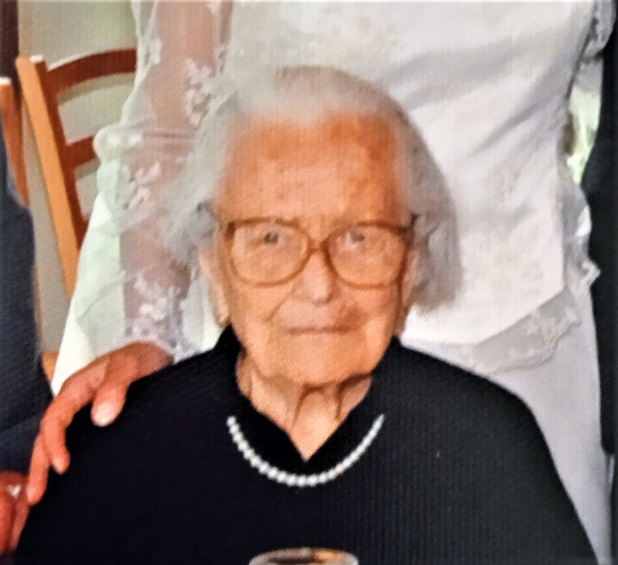 "Zia Cetta se ne è andata alla soglia dei 100 anni" "Zia Cetta se ne è andata alla soglia dei 100 anni"