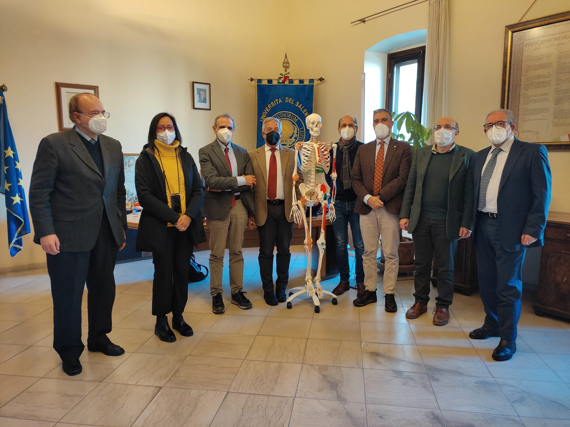 Il modello di uno scheletro umano dai Medici leccesi ai futuri colleghi di Unisalento