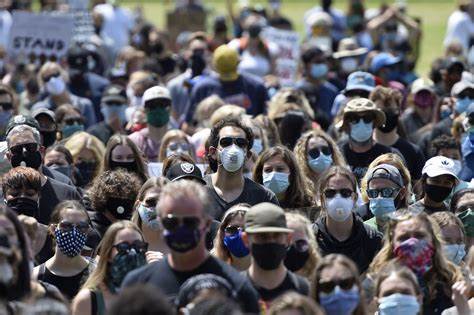 Quale impatto ha avuto sul comportamento umano il primo anno di pandemia? Quale impatto ha avuto sul comportamento umano il primo anno di pandemia?