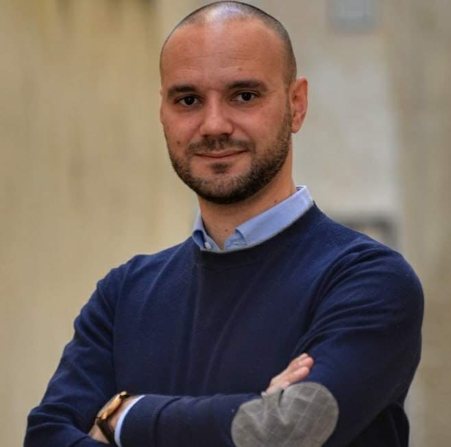"Esprimo la mia solidarietà all’ex Vicesindaco Maria Rosaria Giaccari" "Esprimo la mia solidarietà all’ex Vicesindaco Maria Rosaria Giaccari"