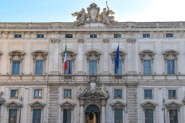 IL 12 GIUGNO VOTA SÌ AI 5 REFERENDUM PER UNA GIUSTIZIA GIUSTA IL 12 GIUGNO VOTA SÌ AI 5 REFERENDUM PER UNA GIUSTIZIA GIUSTA