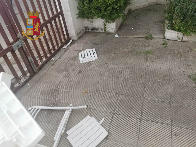 Rissa alla Baia Verde, denunciati sette giovani