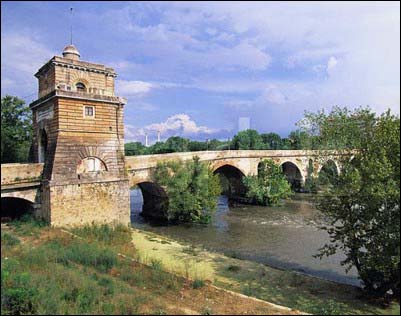 La Chiesa e l’Impero dopo la vittoria di Costantino a Ponte Milvio La Chiesa e l’Impero dopo la vittoria di Costantino a Ponte Milvio
