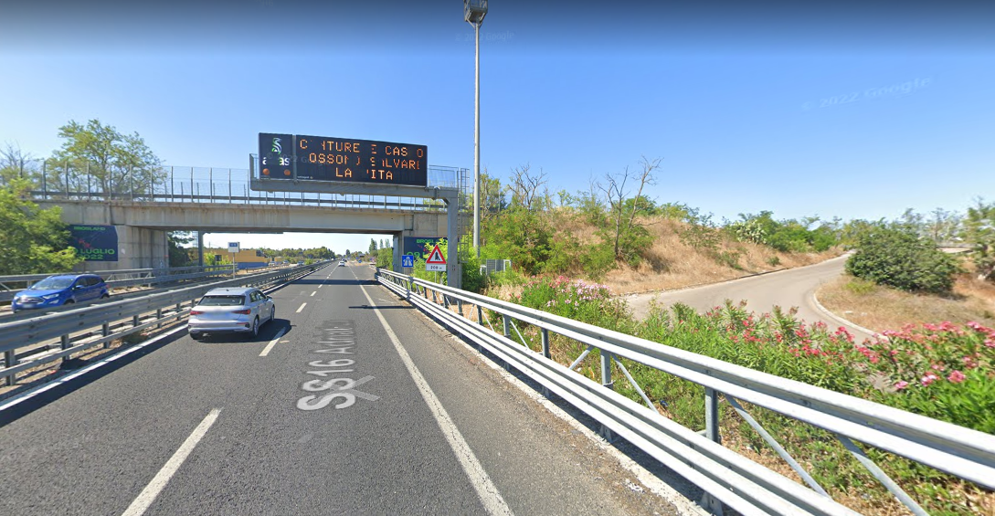 Impatto fra due auto e una costola fratturata per un trentenne galatinese Impatto fra due auto e una costola fratturata per un trentenne galatinese