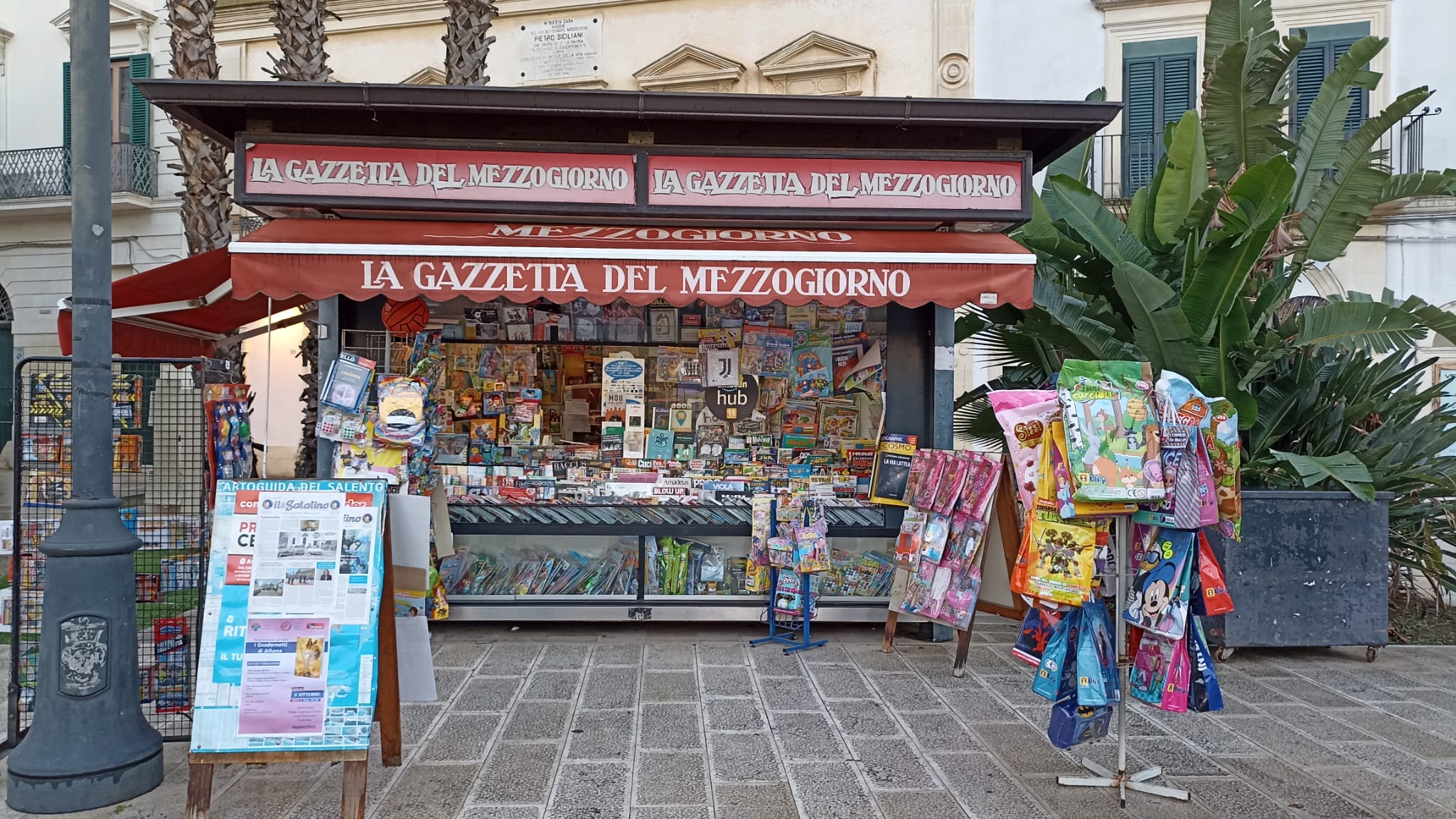 Il certificato anagrafico? A Galatina lo chiedo in edicola Il certificato anagrafico? A Galatina lo chiedo in edicola