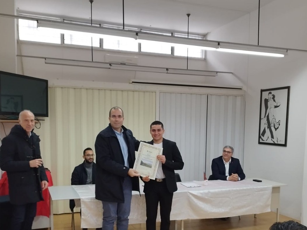 Circolo Quadrifoglio di Galatina, premiati gli studenti meritevoli. Circolo Quadrifoglio di Galatina, premiati gli studenti meritevoli.