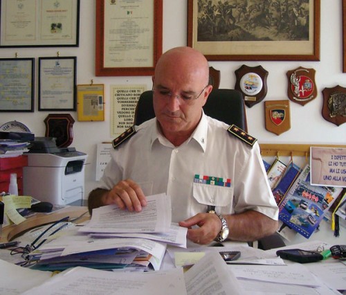 Il Comandante della Polizia Locale non può dirigere anche il SUAP. Lo ha detto il Tar di Puglia. A Galatina è sfuggita la sentenza? Il Comandante della Polizia Locale non può dirigere anche il SUAP. Lo ha detto il Tar di Puglia. A Galatina è sfuggita la sentenza?
