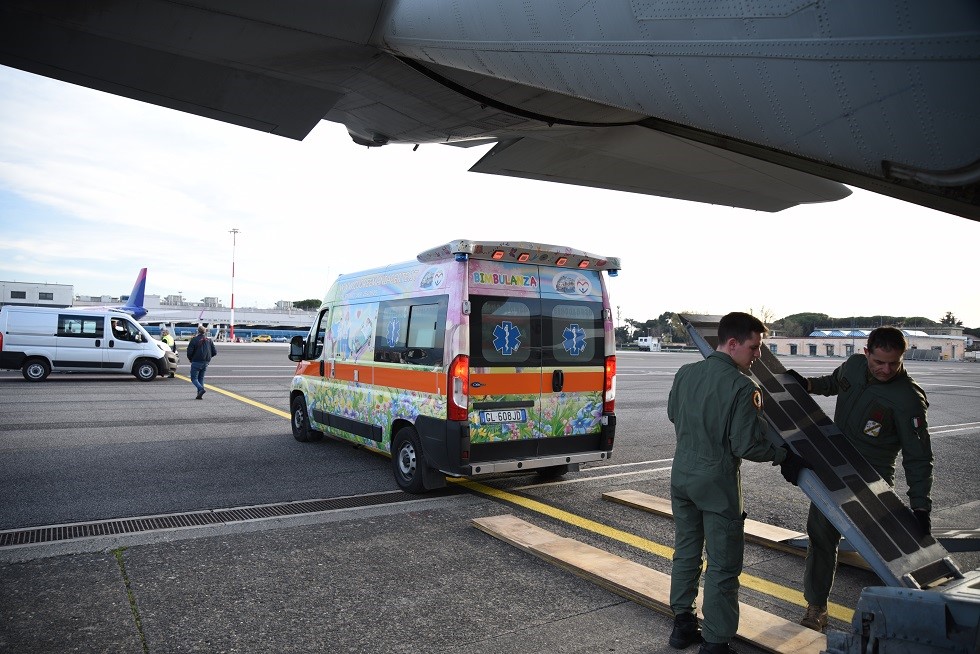 Volo sanitario da Galatina a Ciampino per salvare una neonata in imminente pericolo di vita