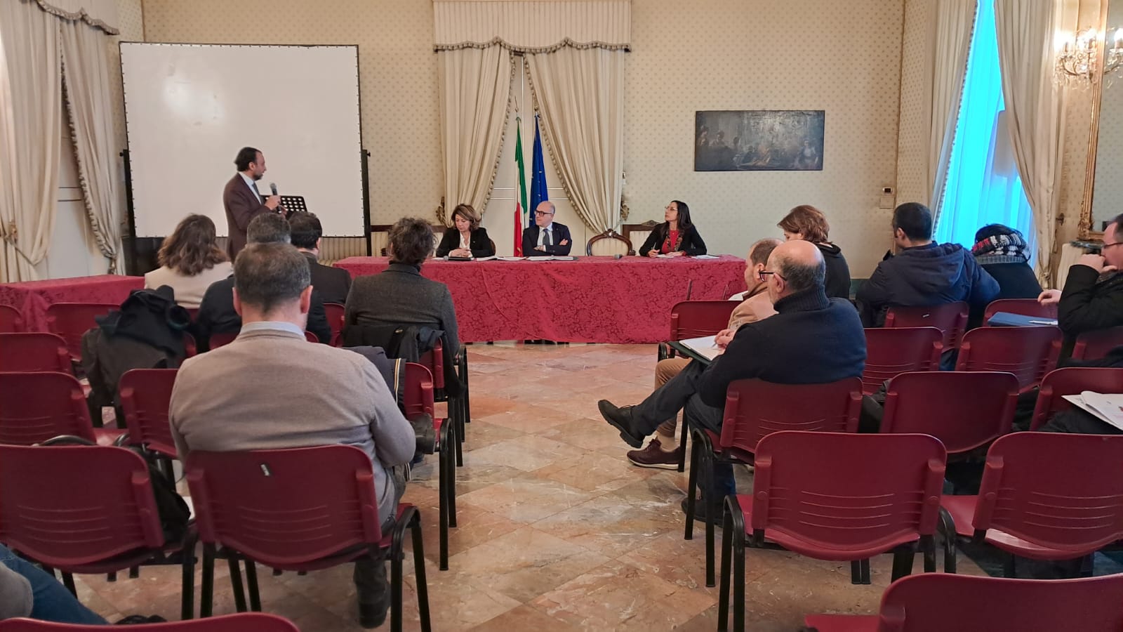 Nella regione Puglia e in provincia di Lecce aumentano le denunce di infortunio sul lavoro e calano gli incidenti mortali Nella regione Puglia e in provincia di Lecce aumentano le denunce di infortunio sul lavoro e calano gli incidenti mortali
