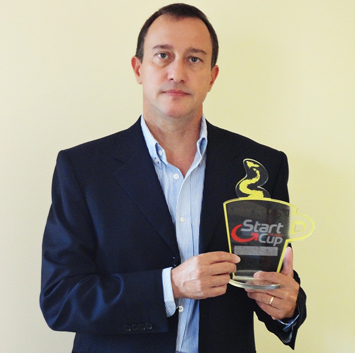 In sala operatoria con la 'realtà aumentata'.  È galatinese il responsabile scientifico dell'invenzione vincitrice della 'Start Cup Puglia'