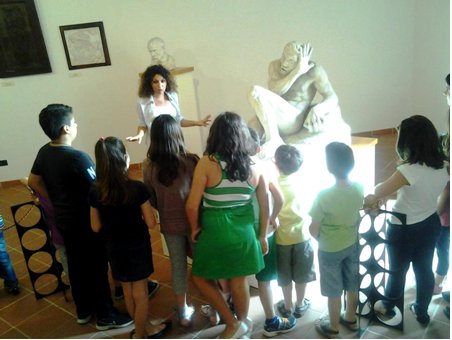 Al museo con tutta la famiglia! E ci saranno premi per i più bravi Al museo con tutta la famiglia! E ci saranno premi per i più bravi
