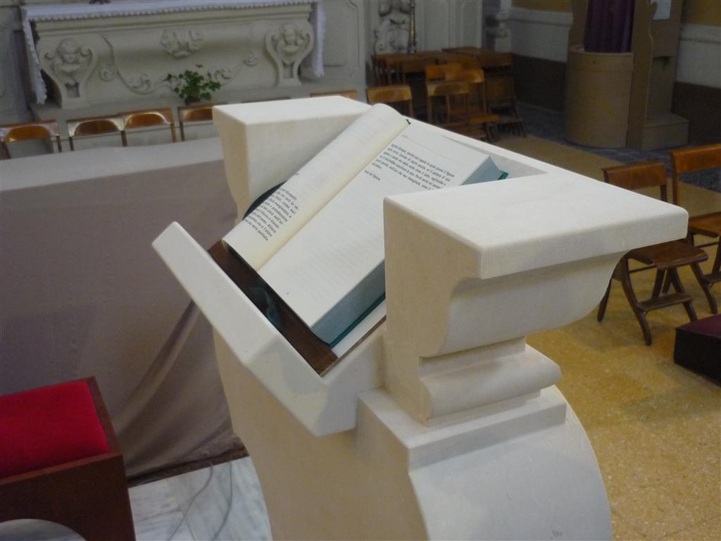 Il nuovo ambone dell'Immacolata