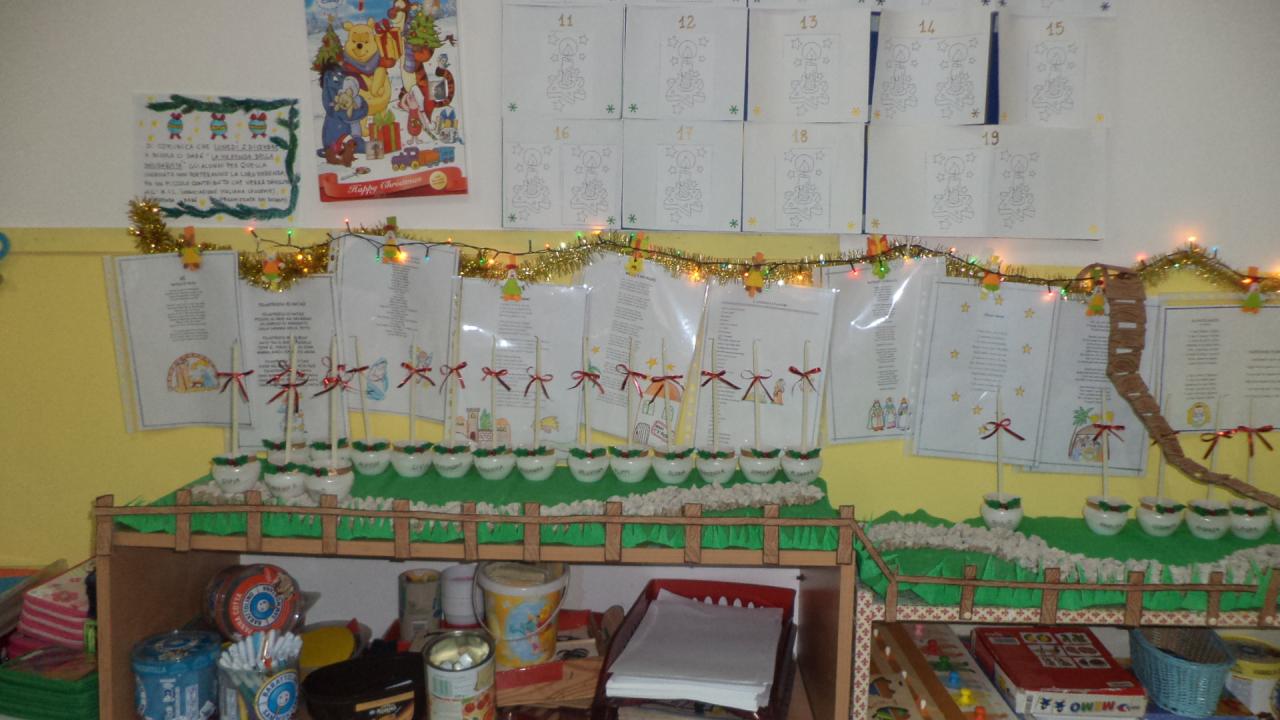 Un mercatino per aiutare la scuola