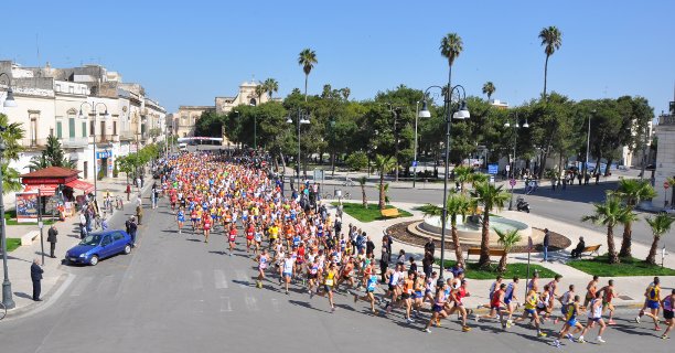 &quot;Chi mi aiuta a trovare materiali sulla stracittadina galatinese del 1986?&quot;