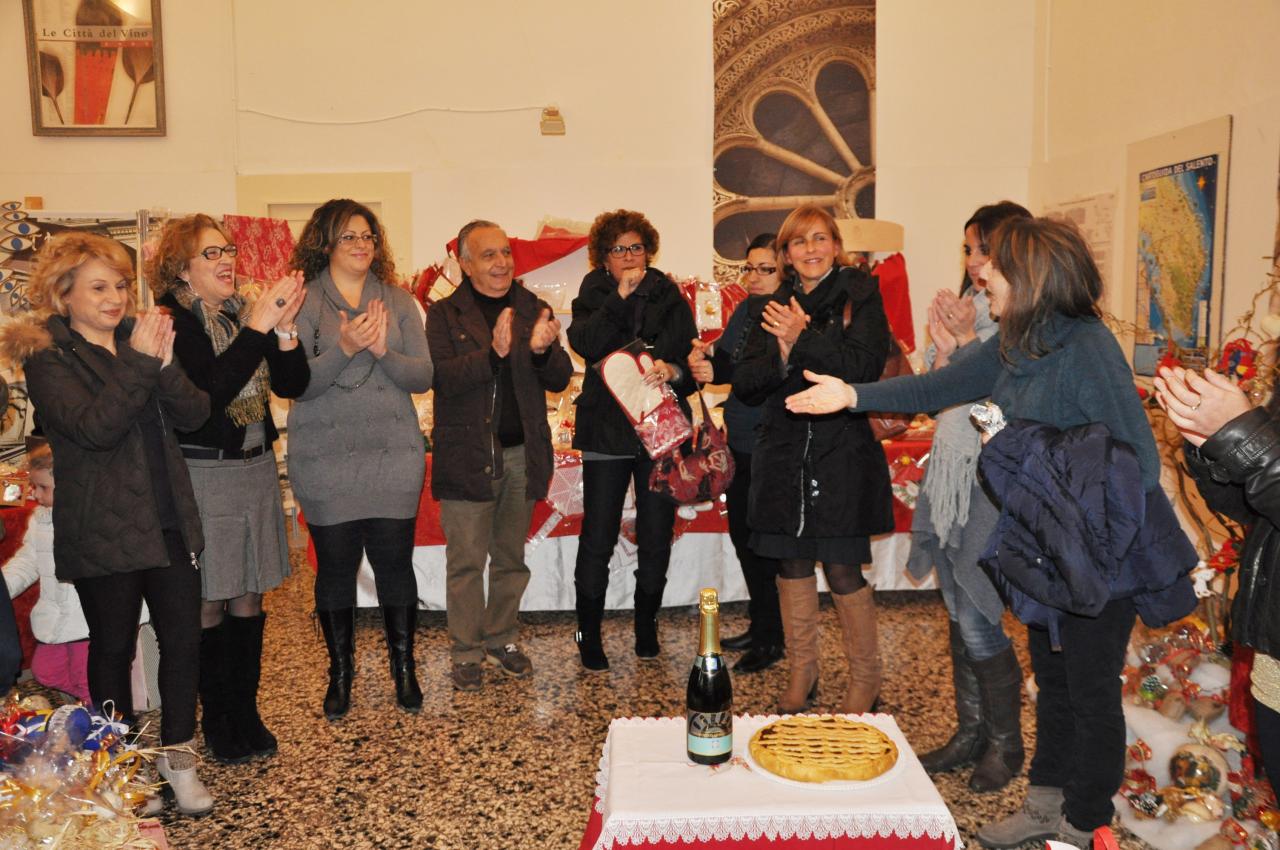 Successo del mercatino delle scuole d'infanzia del Polo 3. Maestri e genitori ringraziano