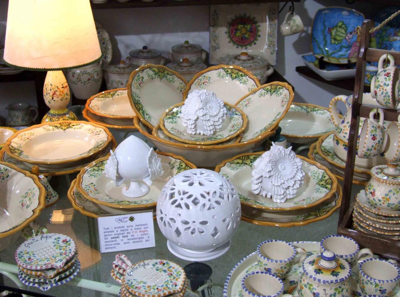 Anche a Galatina la ceramica d'arte