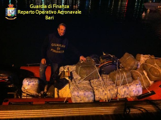 Trovati a San Cataldo 360 chilogrammi di marijuana